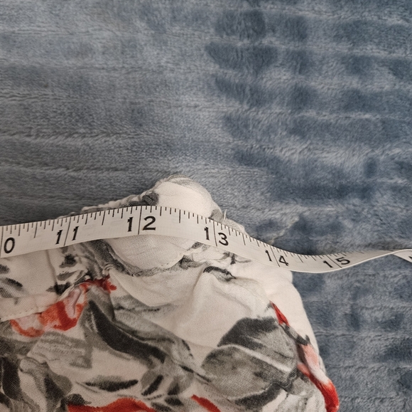 Daybreak Casual Floral Shorts! - Picture 4 of 6